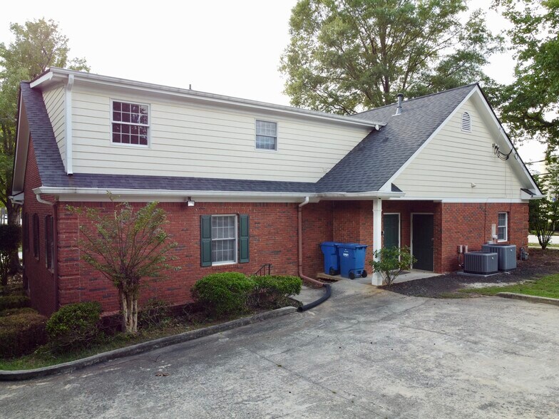 More Photos Of 3218 Mill St, Covington Medical For Sale