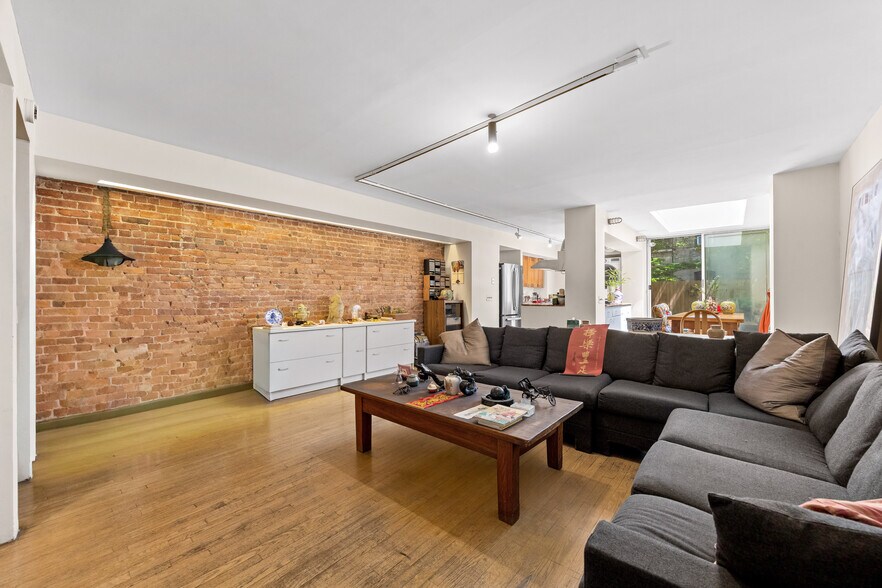 More Photos Of 311 W 78th St, New York Apartments For Sale
