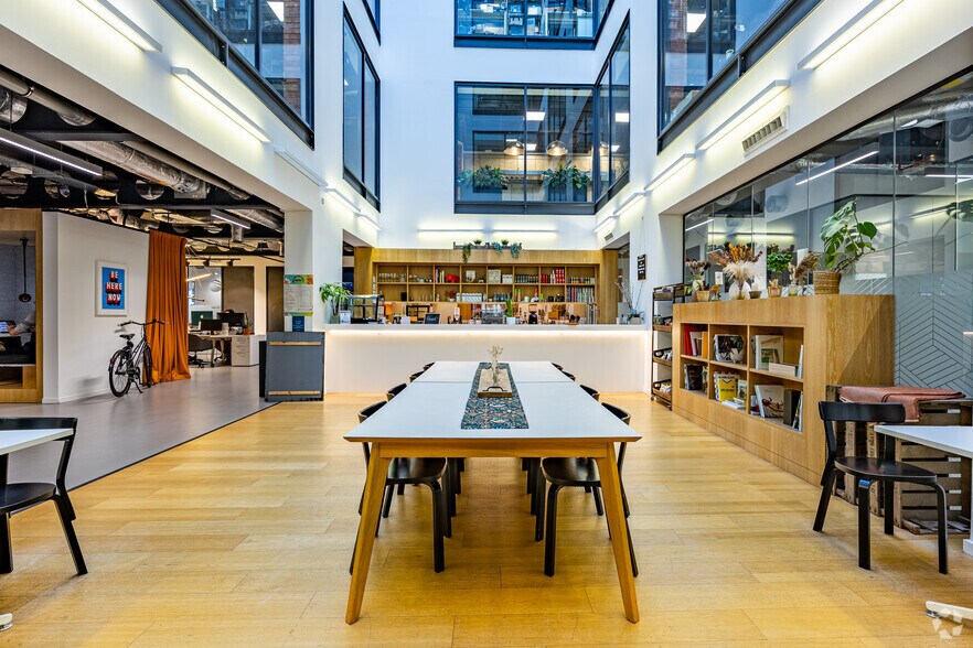 More Photos Of 92-98 Fountainbridge, Edinburgh Coworking Space