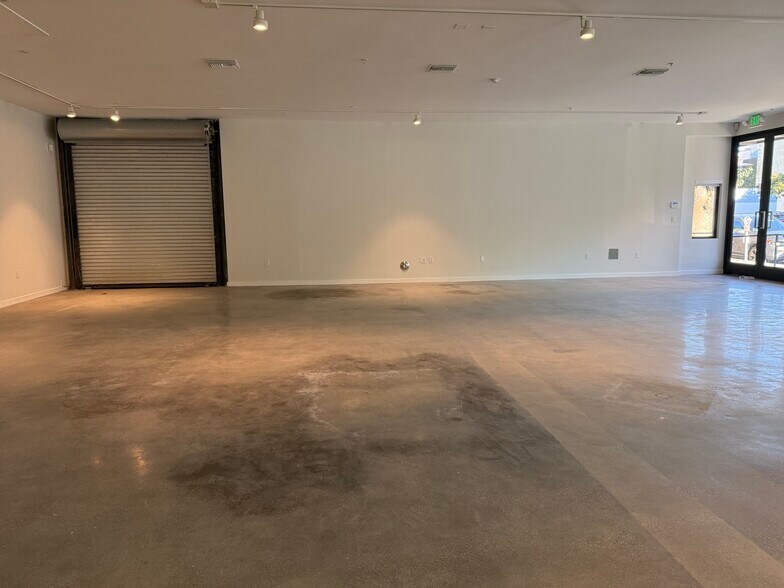 More Photos Of 919-929 Broadway, Santa Monica Loft Creative Space For Lease
