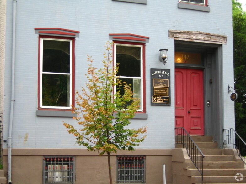 More Photos Of 142 W State St, Trenton Office For Lease