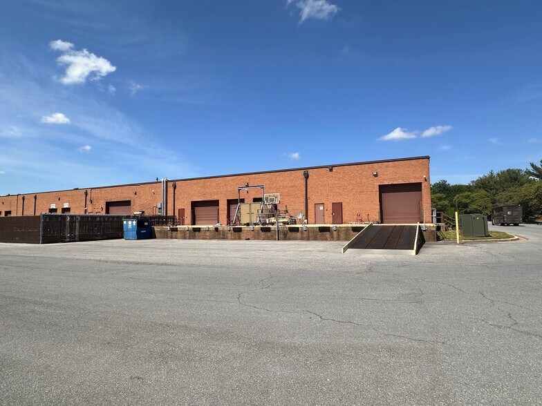 More Photos Of 7483 Candlewood Rd, Hanover Research And Development For Lease