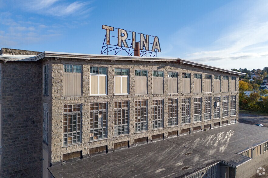 More Photos Of 1 Ace St, Fall River Warehouse For Lease