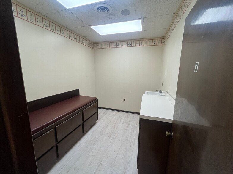 More Photos Of , North Charleston Office For Sale