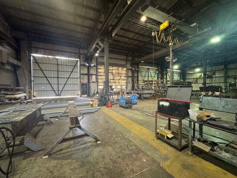 More Photos Of 3441-A Parkwood Rd, Bessemer Warehouse For Sale