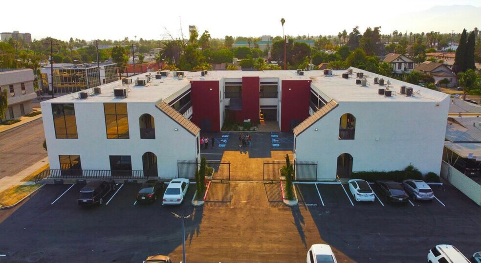 More Photos Of 715 N Arrowhead Ave, San Bernardino Coworking Space