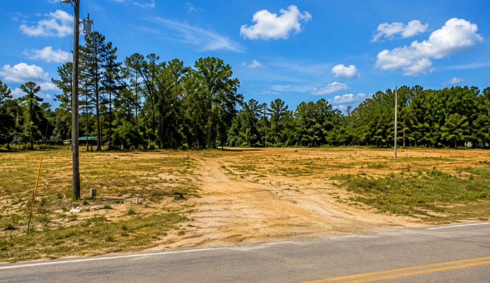 More Photos Of 4418 Farm to Market 1010 rd, Cleveland Land For Lease