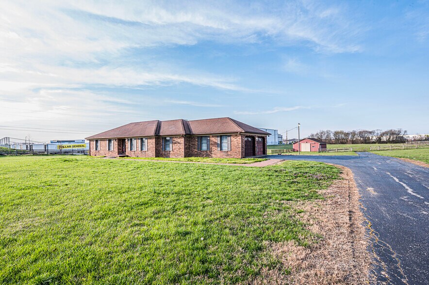 More Photos Of 860 Glasgow Rd, Bowling Green Land For Sale