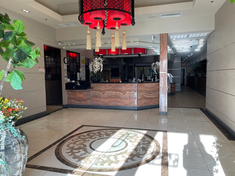 More Photos Of 1375 E Tropicana Ave, Las Vegas Restaurant For Sale