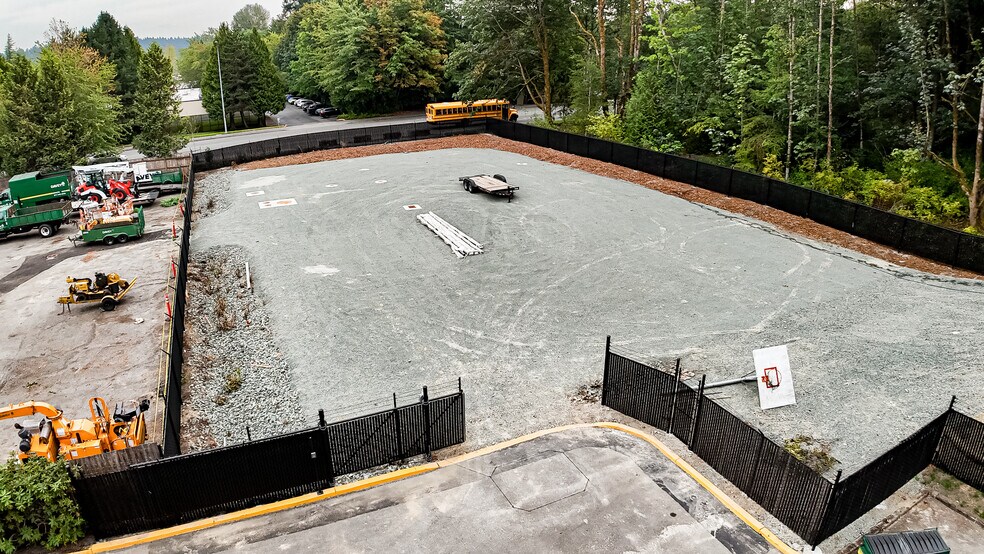 Primary Photo Of 14515 NE 87th St, Redmond Land For Sale