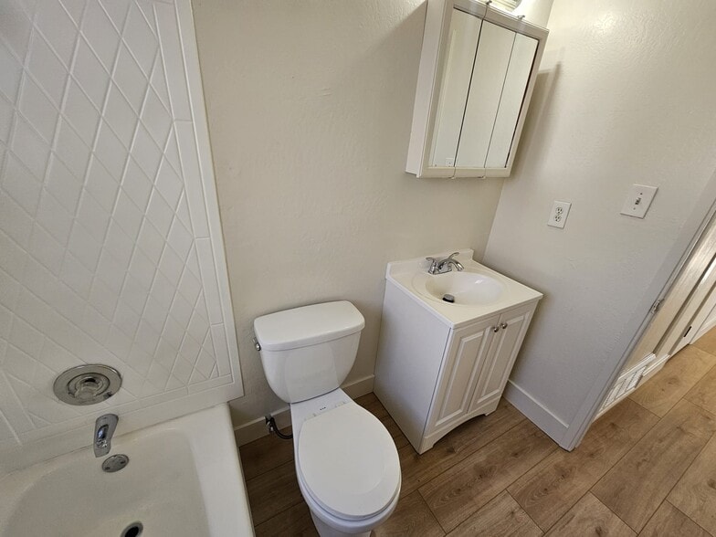 More Photos Of 1385 W 6th St, Reno Apartments For Sale