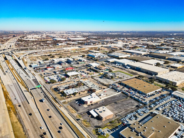 More Photos Of 710-714 N Watson Rd, Arlington Office For Sale