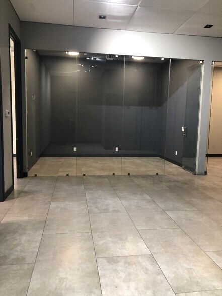 More Photos Of 3680-3730 Yale Way, Fremont Warehouse For Lease