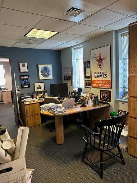 More Photos Of 510 Darby Rd, Havertown Medical For Lease