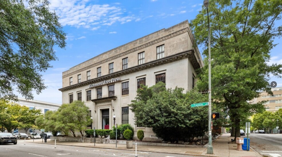 Primary Photo Of 422 E Franklin St, Richmond Office For Sale