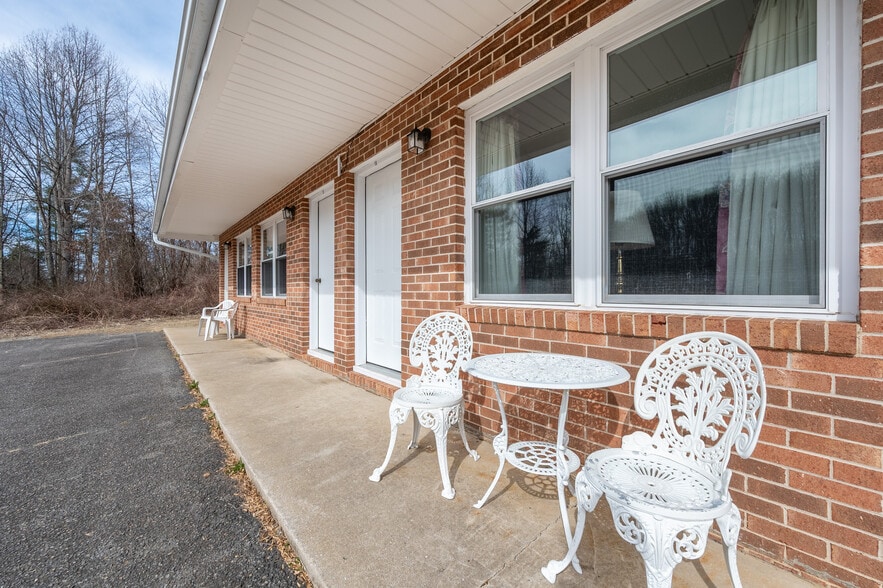 More Photos Of 2295 Jeb Stuart Hwy, Meadows Of Dan Hotel For Sale