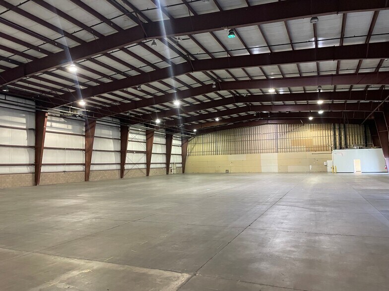 More Photos Of 3820 Hempland Rd, Mountville Warehouse For Lease