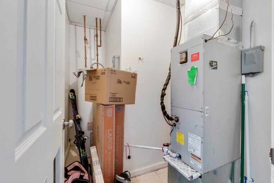 More Photos Of 2516-2520 N Charles St, Baltimore Apartments For Sale