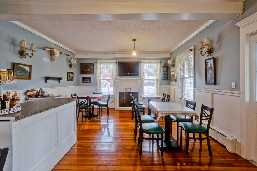 More Photos Of 181 W State St, Granby Storefront Retail Residential For Sale