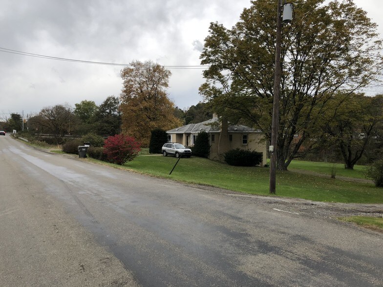 Primary Photo Of 107 Overbrook Rd, Valencia Land For Lease