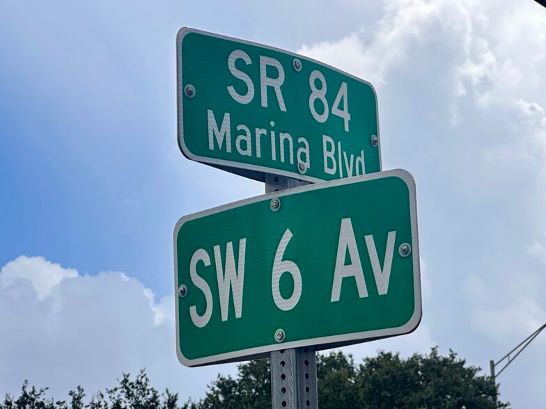 More Photos Of 624 W State Road 84, Fort Lauderdale Medical For Sale