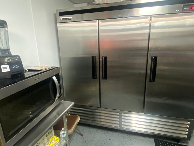 More Photos Of 507 S Lafayette St, Shelby General Retail For Sale