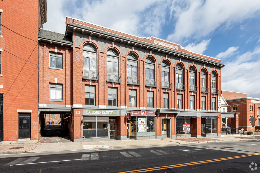 Primary Photo Of 62 Washington St, Middletown Storefront Retail Office For Sale