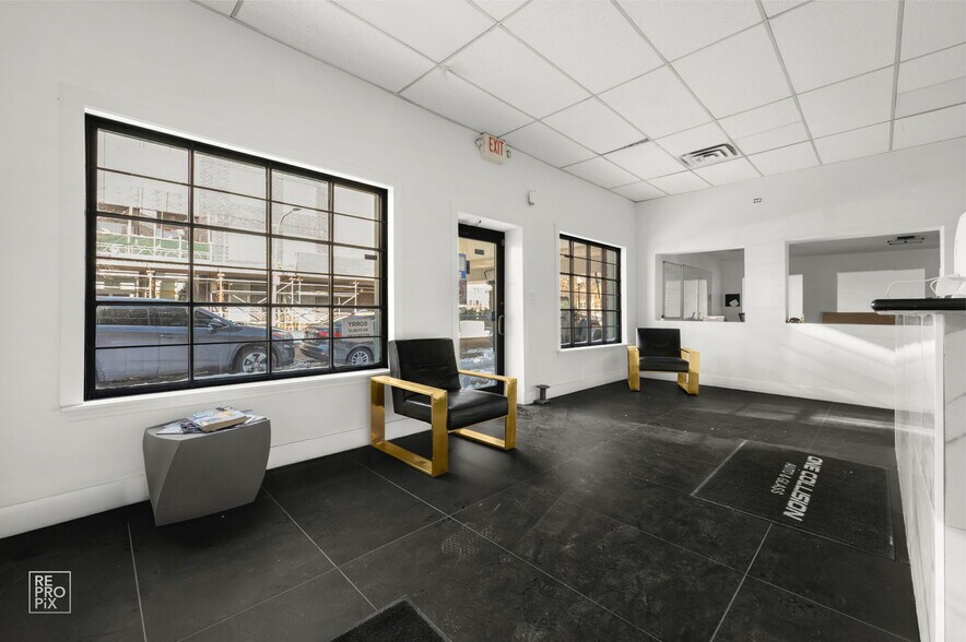 More Photos Of 1123 W Catalpa Ave, Chicago Industrial For Lease