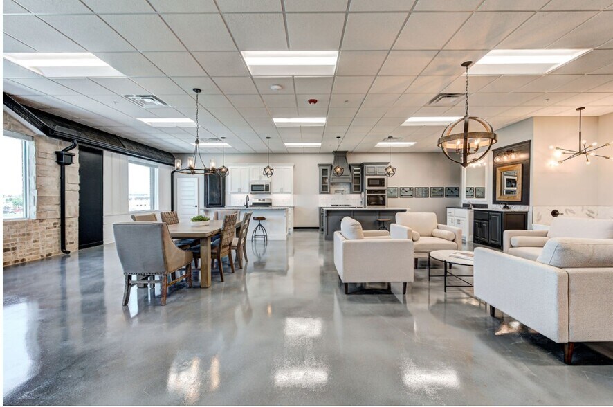 More Photos Of 3110 N Interstate Dr, Norman Office For Lease