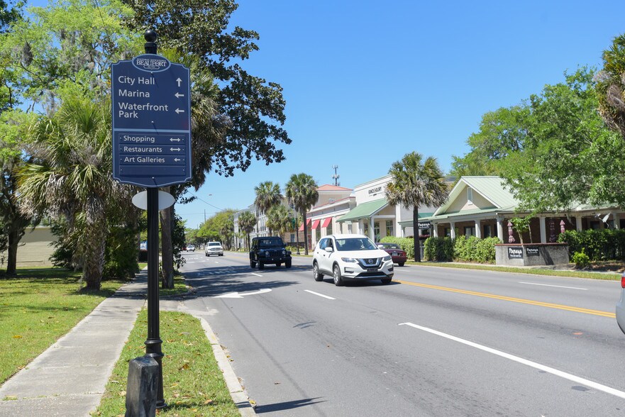 More Photos Of 1001-1029 Boundary St, Beaufort Unknown For Lease