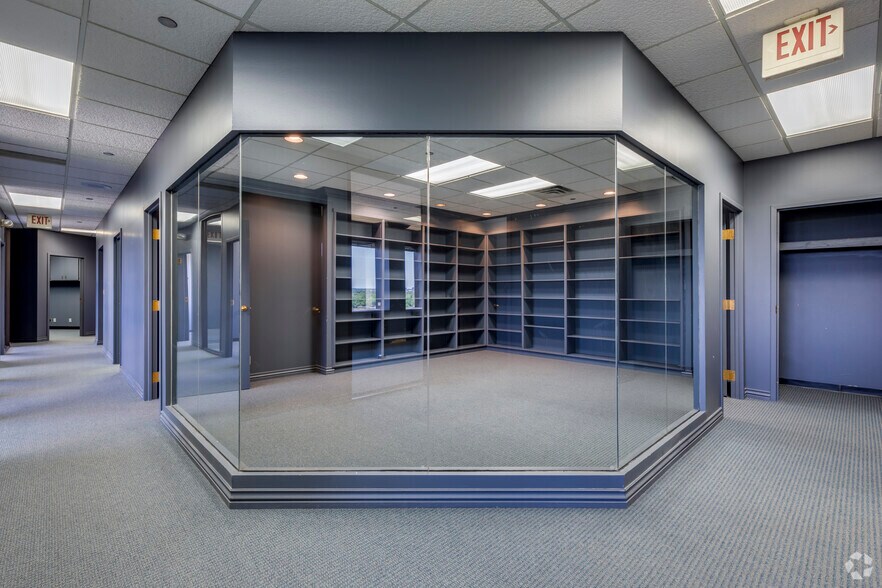 Photo of 12nd Floor Ste 1212