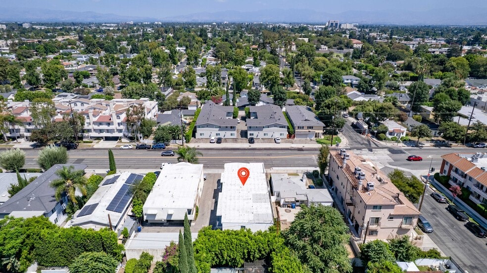 More Photos Of 14716 Magnolia Blvd, Sherman Oaks Apartments For Sale