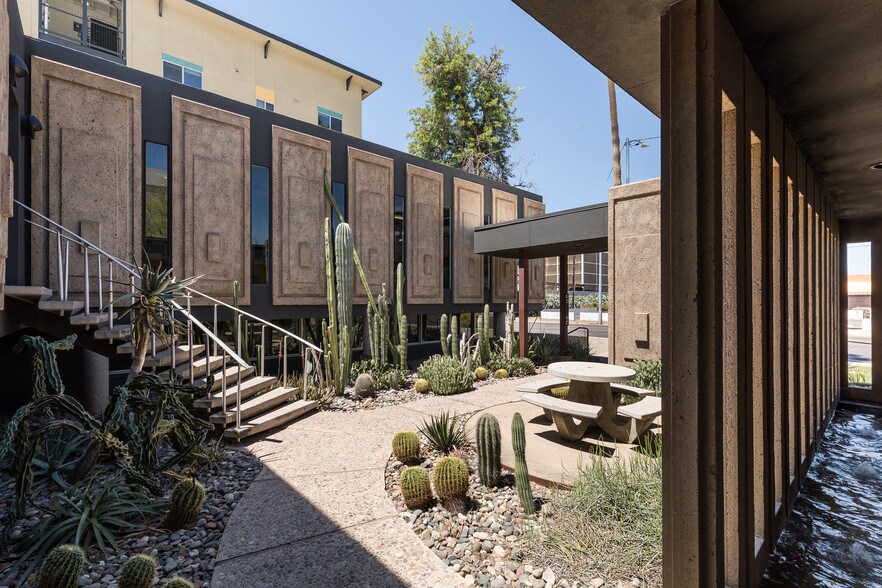 More Photos Of 407 W Osborn Rd, Phoenix Loft Creative Space For Lease