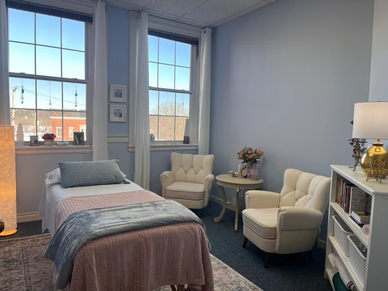 More Photos Of 46 S Main St, Concord Office For Sale