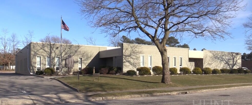 More Photos Of 7 Industrial Blvd, Medford Warehouse For Sale