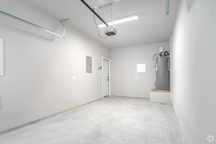 More Photos Of 11327 Clearmine St, San Antonio Apartments For Sale