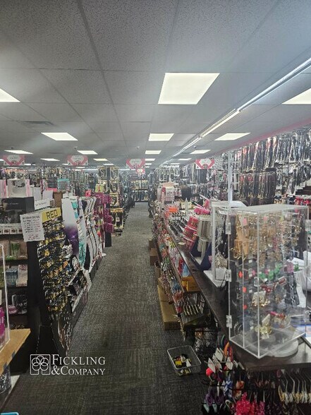 More Photos Of 3627 Mercer University Dr, Macon-Bibb Freestanding For Lease