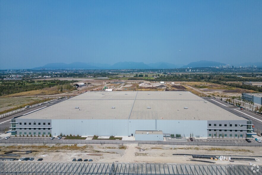 More Photos Of 8011 Zylmans Way, Richmond Distribution For Lease