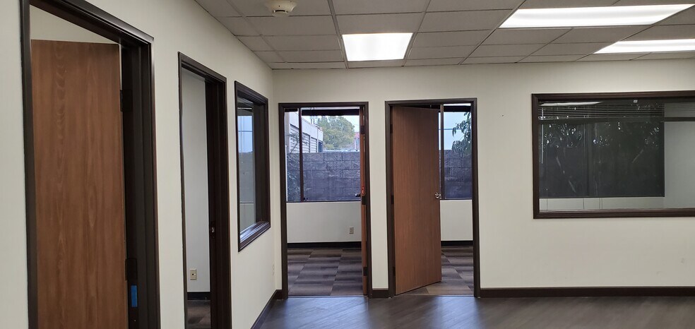 More Photos Of 1100 N Tustin Ave, Anaheim Medical For Lease
