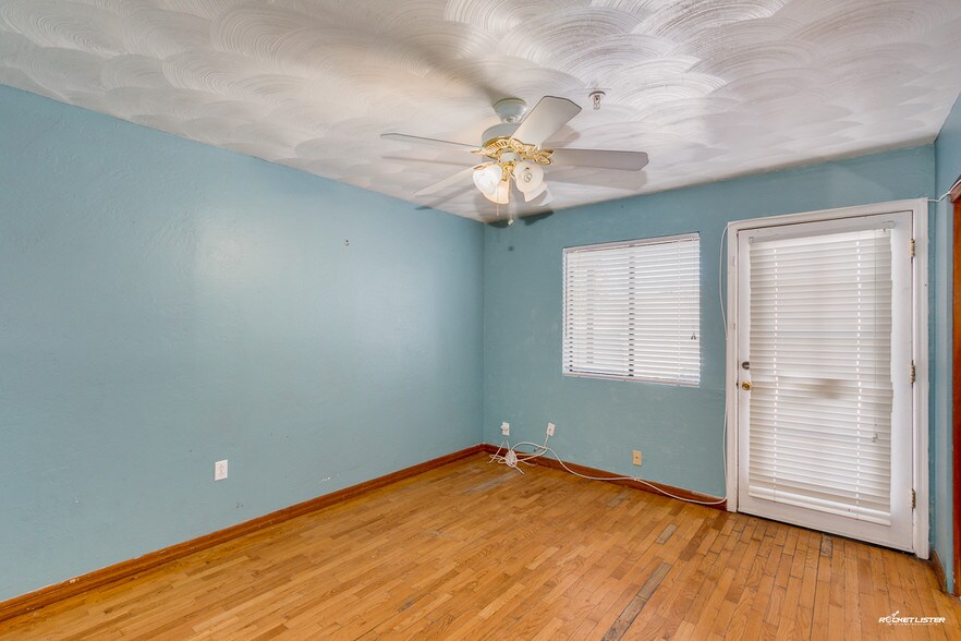 More Photos Of 14414 N 29th St, Phoenix Assisted Living For Lease