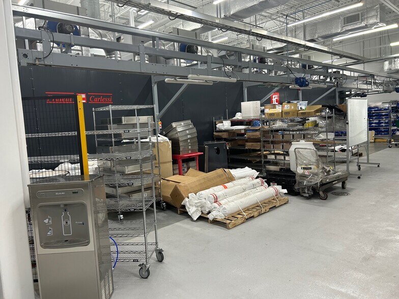 More Photos Of 260 Midway Dr, Union Manufacturing For Lease
