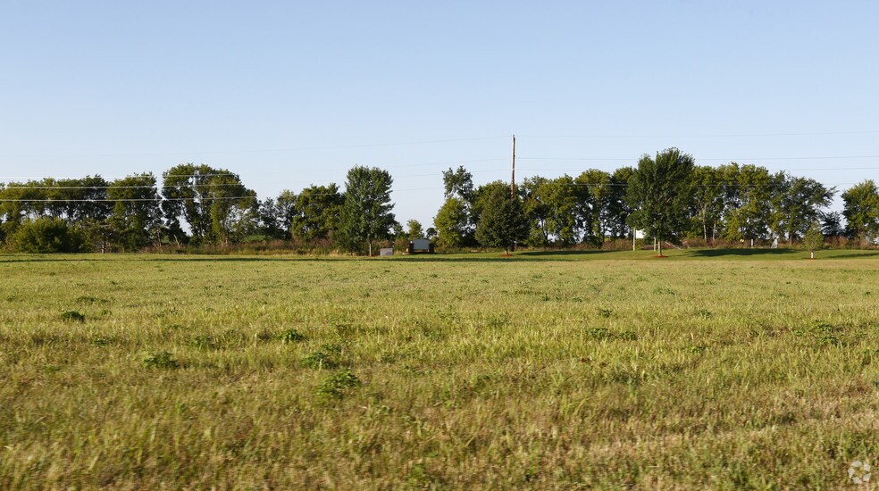 Primary Photo Of Highway 55 @ Co Rd 35, Annandale Land For Sale