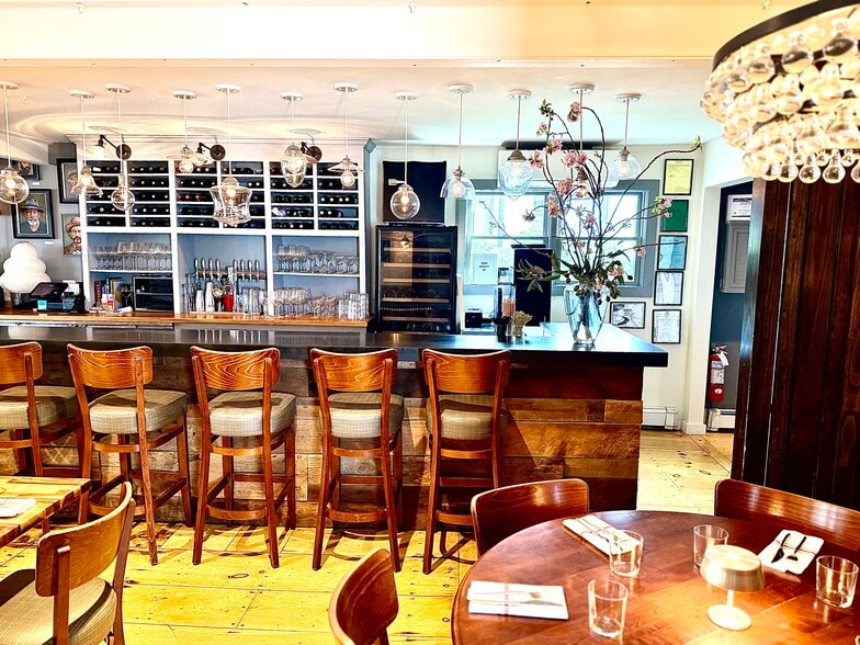 More Photos Of 133 Commercial St, Provincetown Restaurant For Sale