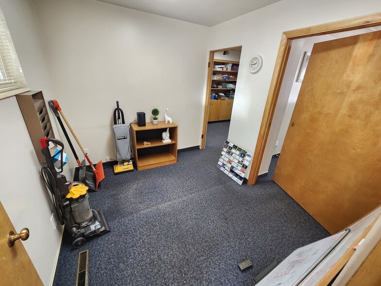 More Photos Of 520 3rd St, Idaho Falls Office For Sale