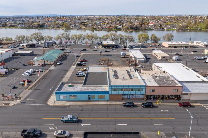 More Photos Of 612 W 3rd Ave, Moses Lake Industrial For Sale