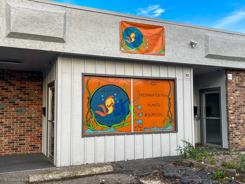 More Photos Of 4000 W Newberry Rd, Gainesville Storefront Retail Office For Sale