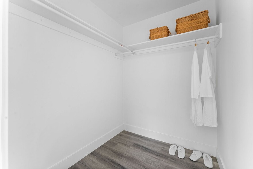 More Photos Of 2722 Nye St, San Diego Apartments For Sale