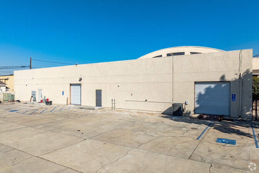 More Photos Of 256 Stowell St, Upland Unknown For Lease