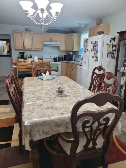 More Photos Of 205 A St, Fairbanks Hotel For Sale