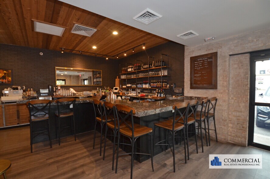 More Photos Of 1407-1409 N Orange Ave, Orlando Restaurant For Sale